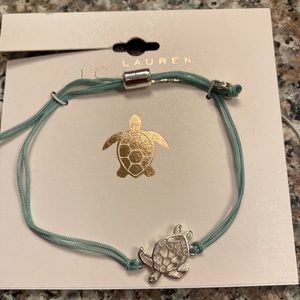 NEW BRACELET Can adjust has a turtle
